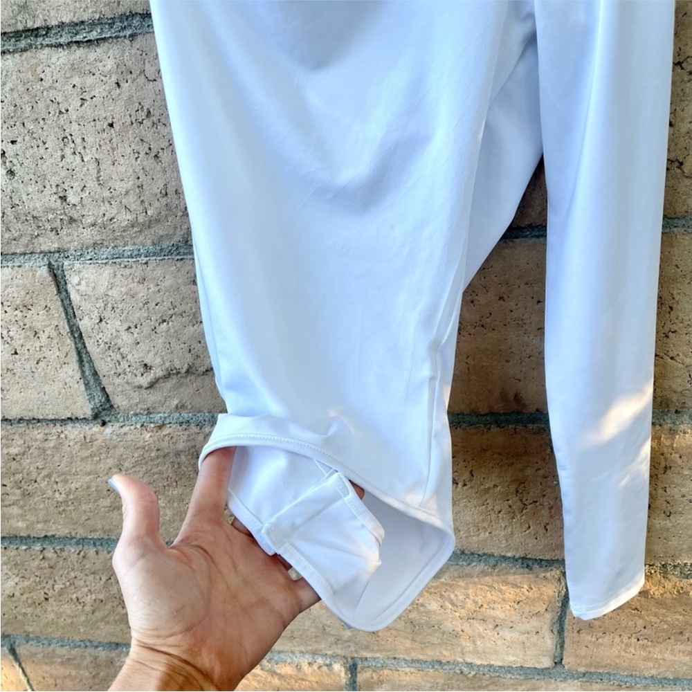 Superdown Revolve One Sleeve Long Sleeve White Bodysuit Size Small - Picture 3 of 6